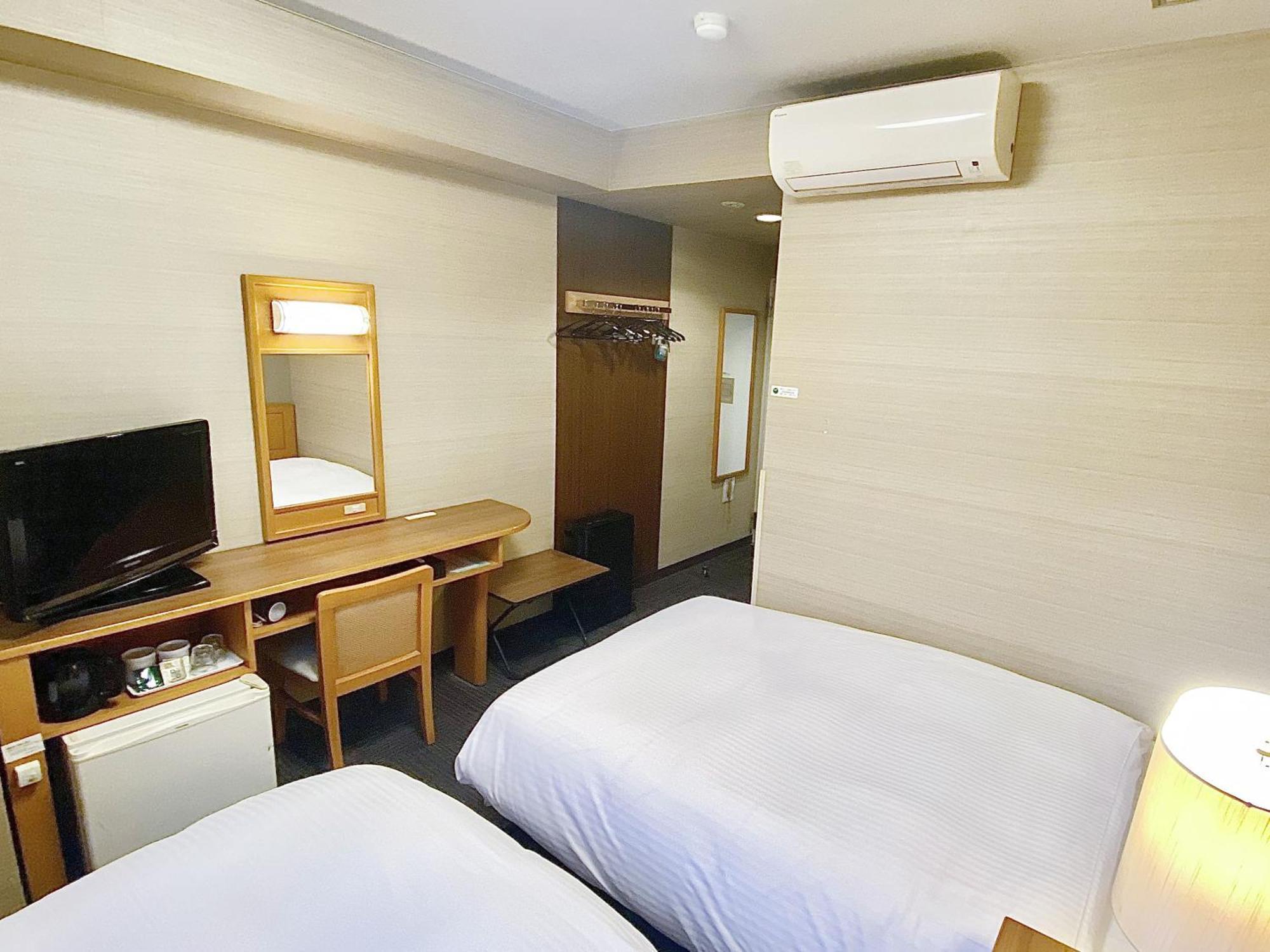 Hotel Route-Inn Shimada Yoshida Inter Buitenkant foto